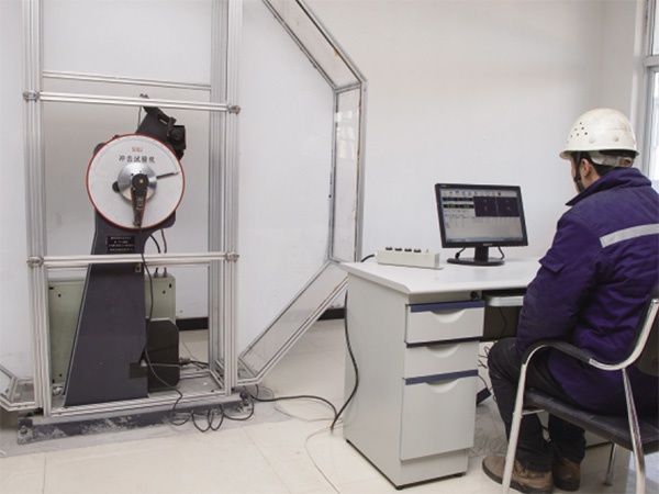 摆锤攻击试验机